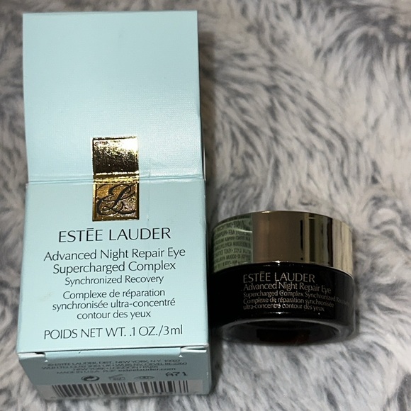 Estée Lauder Advanced Night Repair Eye Gel-Creme (NEW) - Picture 6 of 6